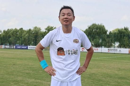 哥哥睡觉的时候