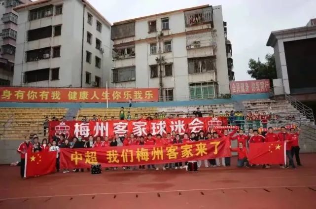 在线精品在线